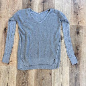 Lululemon Grey Sweater Size 2/4